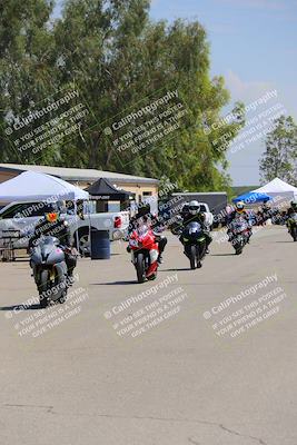 media/Sep-11-2022-Pacific Track Time (Sun) [[cf3de93db2]]/Around the Pits/